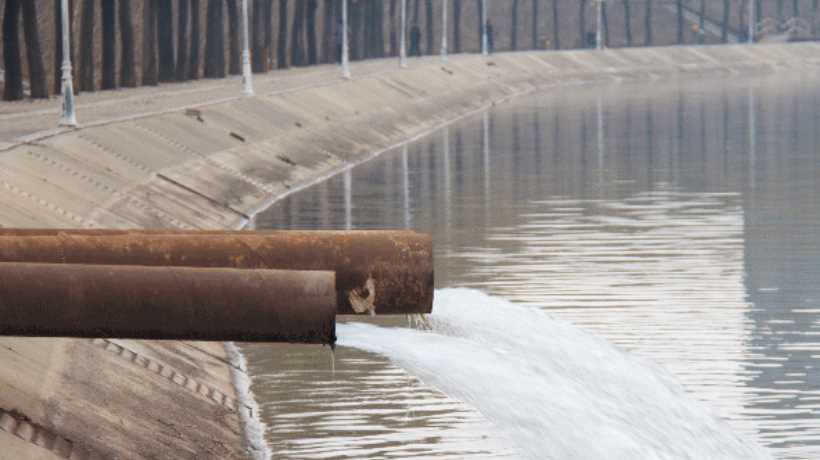 Utilizing the ADAM-3600 Edge Sensing Device-to-Cloud Solution to Build an Wastewater Monitoring System with Multi-Point Station Data Transmission